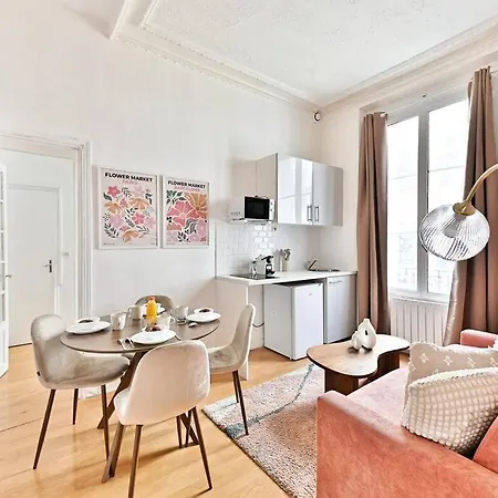 Magnifique Neuf Rose 14eme * Parigi